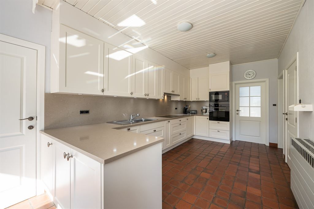 Instapklare woning in een zeer rustige wijk! foto 9