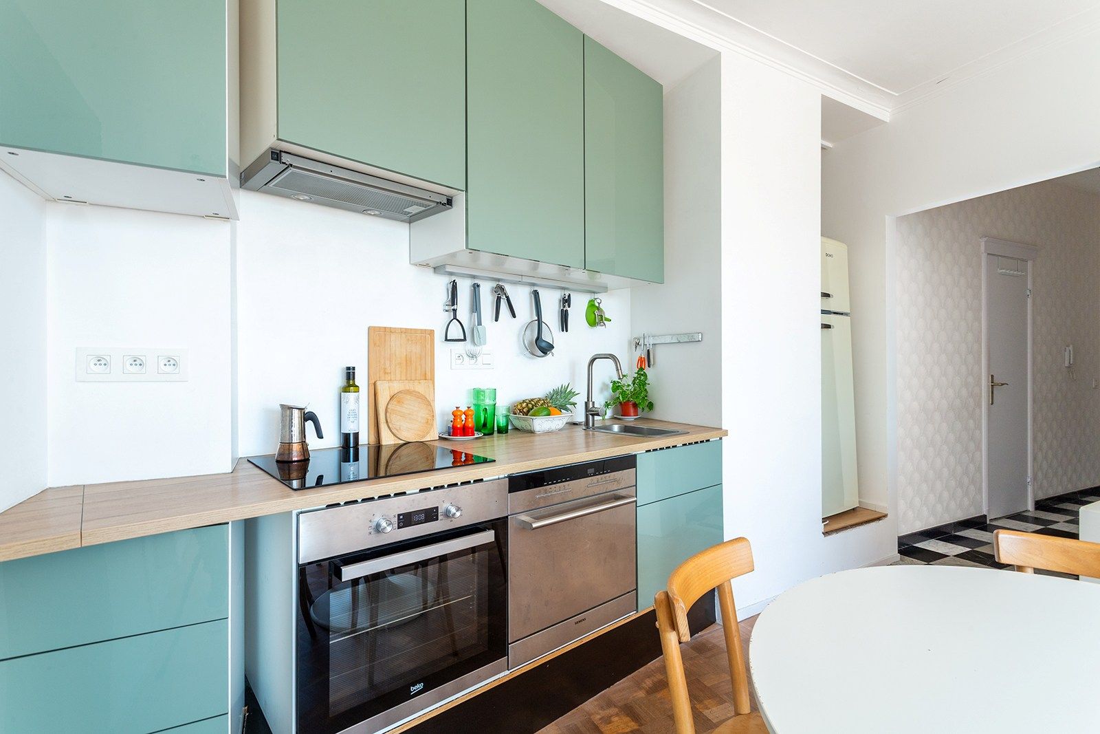 Instapklaar appartement met ruim terras  foto 7