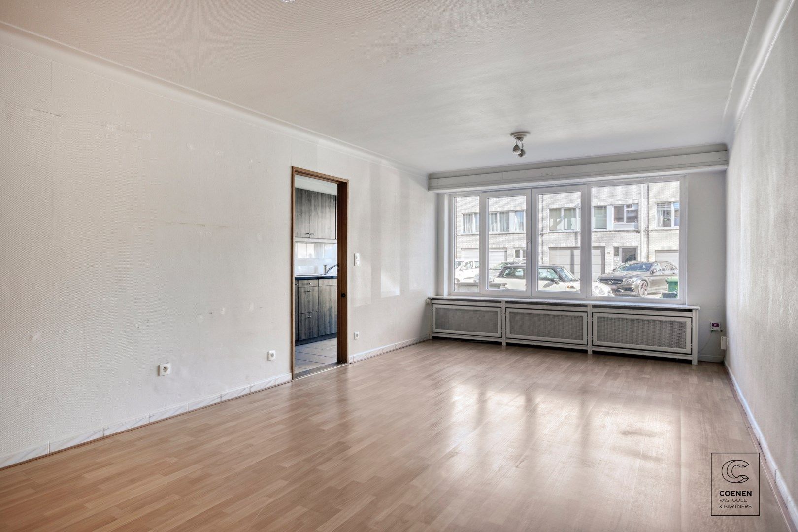 Instapklaar gelijkvloers appartement van 81m² en 2 slaapkamers te Deurne! foto 2