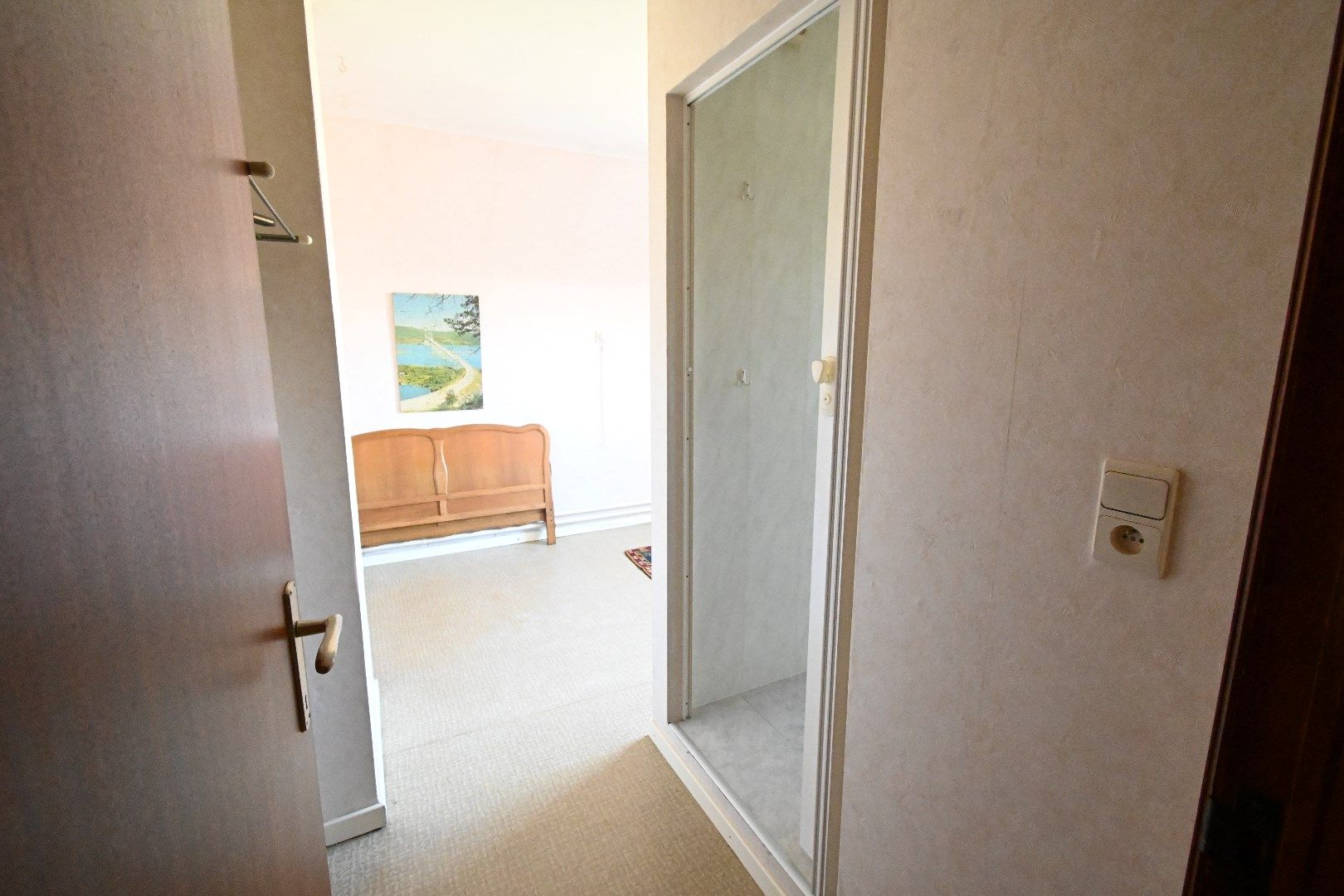Alleenstaande woning met garage en tuin  foto 16