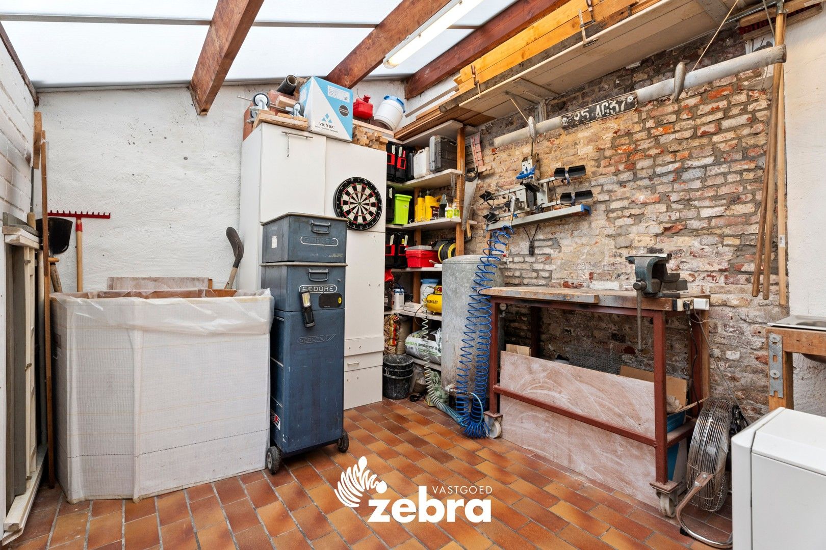 Instapklare woning met drie slaapkamers in Dentergem! foto 13