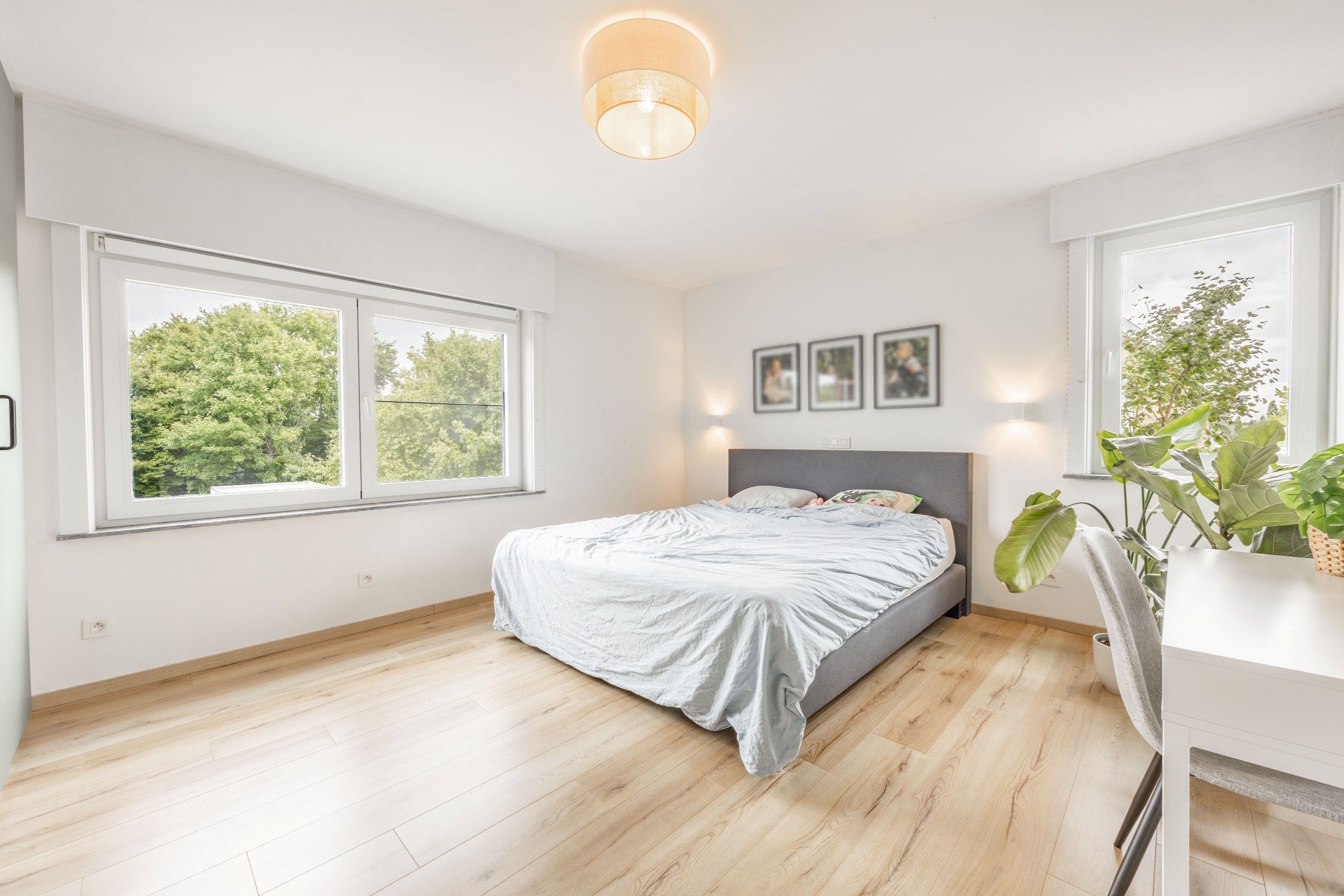 STIJLVOL GERENOVEERDE WONING foto 17