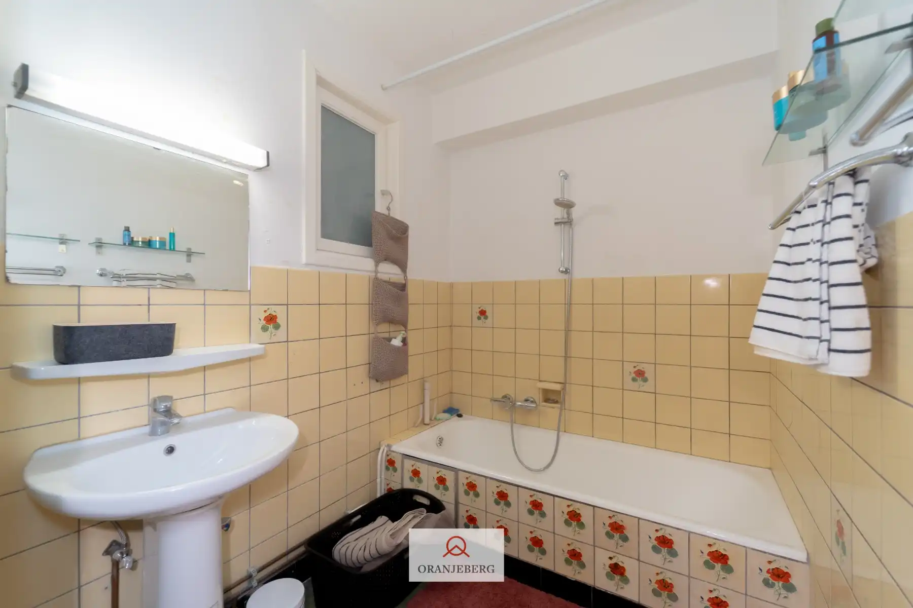 2 slaapkamerappartement met zicht op Zuidpark foto 28