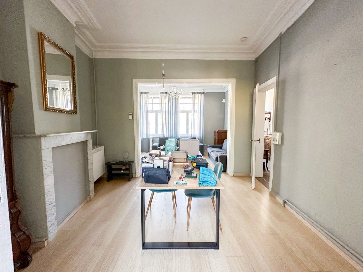 Authentieke woning in het centrum van Zomergem met ruime zonnige tuin foto 4