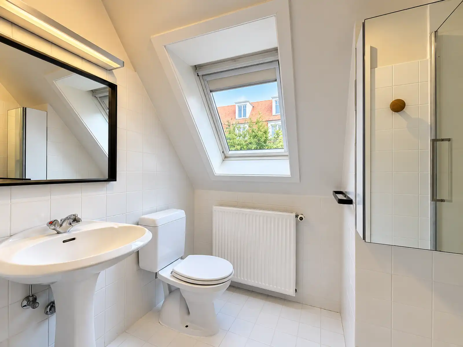 Charmante villa met renovatiepotentieel nabij Oosthoekplein foto 13