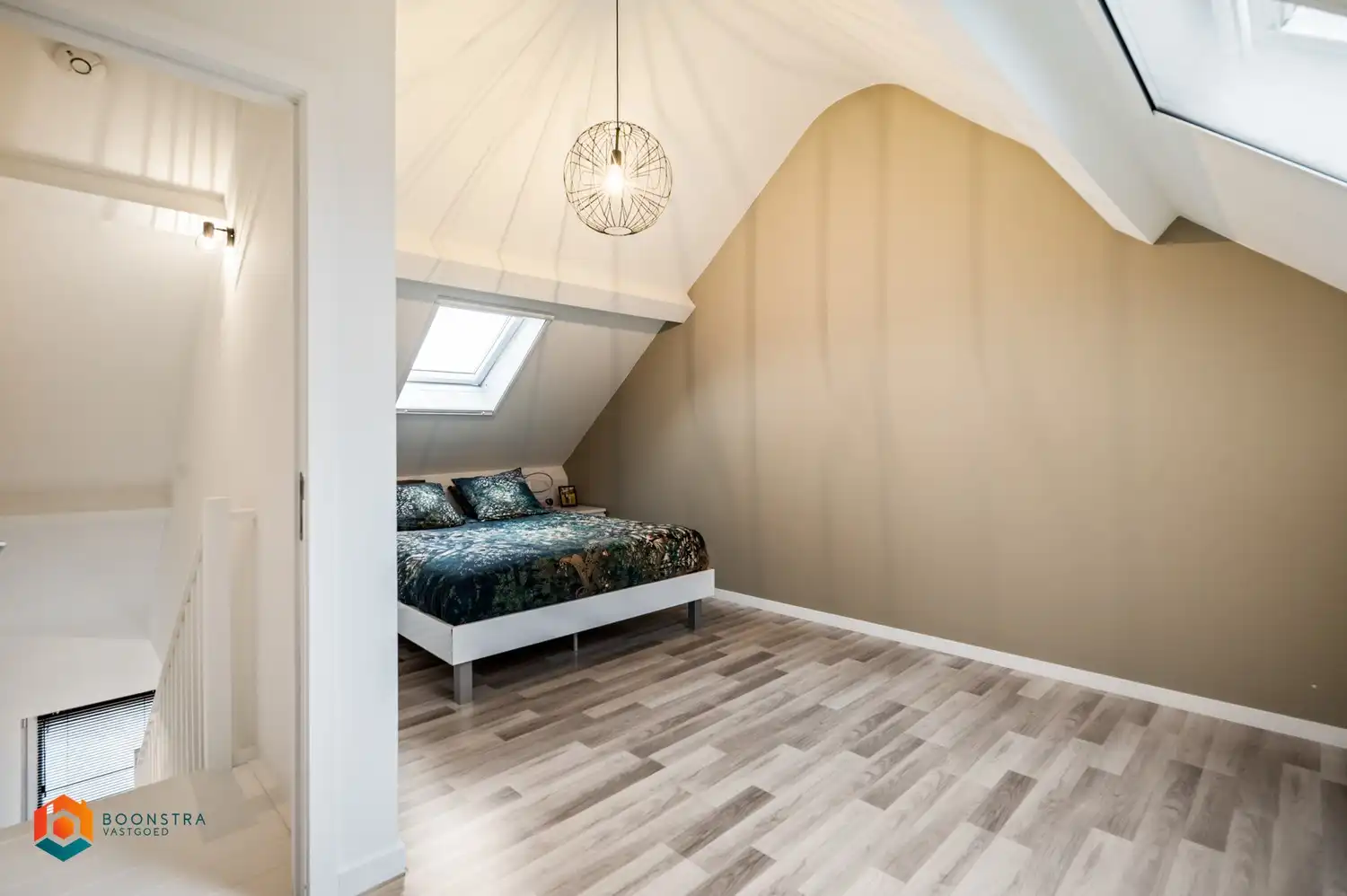 Volledig gerenoveerde woning (2020) met 2 slpkrs te Baal foto 13