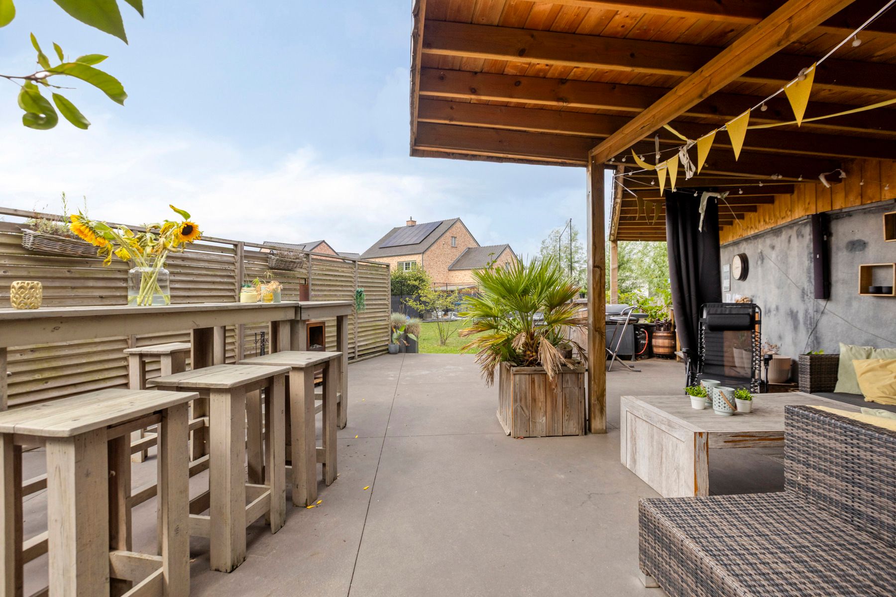 Moderne nieuwbouwwoning met 4 slaapkamers en gezellige tuin. foto 43