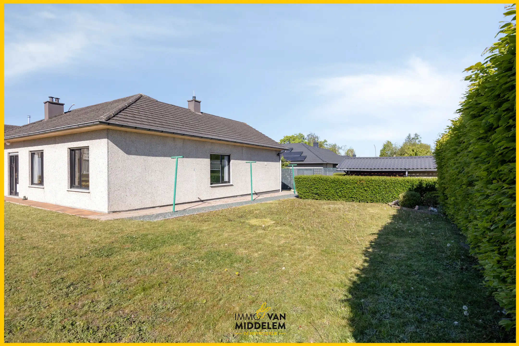 BUNGALOW MET 3 SLAAPKAMERS, GARAGE EN TUIN foto 16