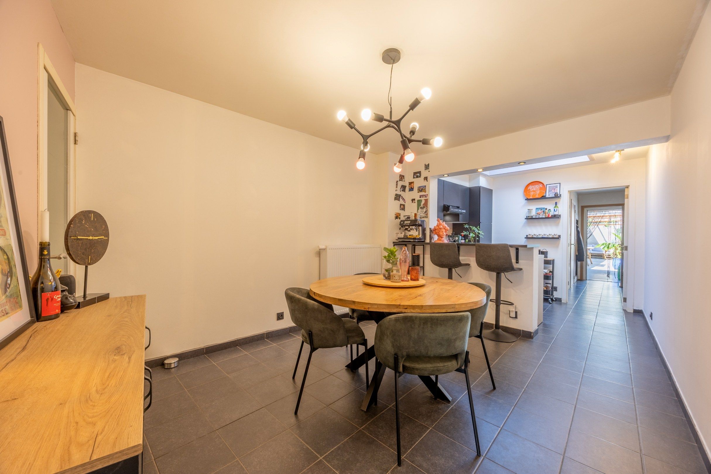 INSTAPKLARE WONING MET TUIN foto 3