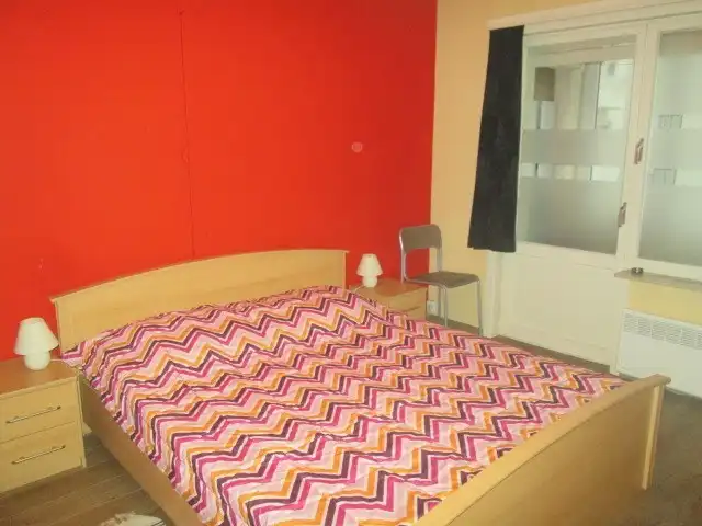 Mooi en zonovergoten 3 slaapkamerappartement  foto 9