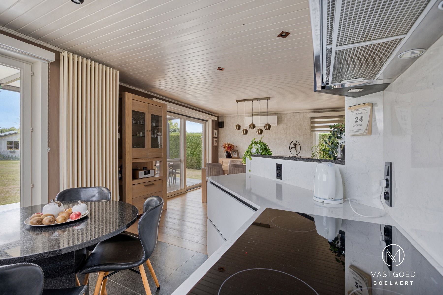 Ruime instapklare villa met sauna en dubbele garage. foto 8