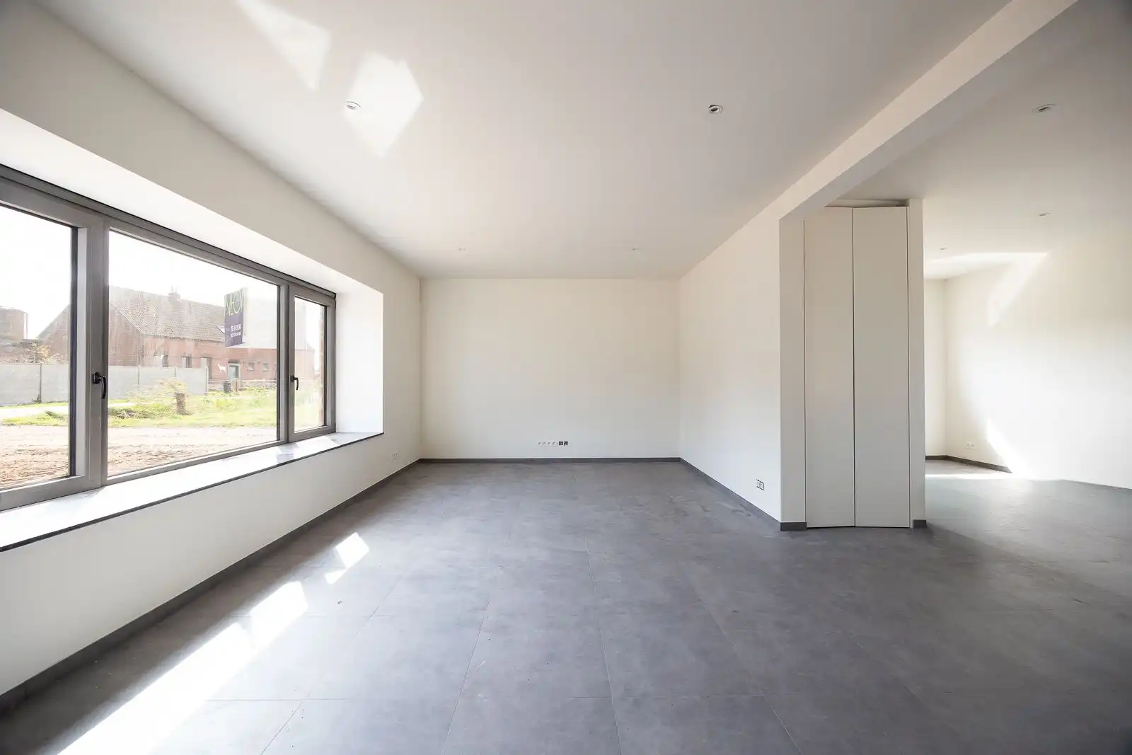 Nieuwe, energiezuinige woning met vrij uitzicht over de velden. foto 4