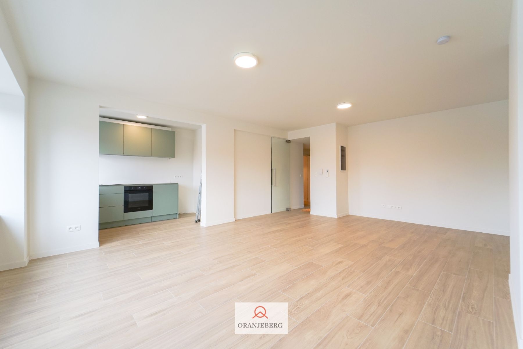 Appartement met prachtig zicht over de Portus Ganda foto 8
