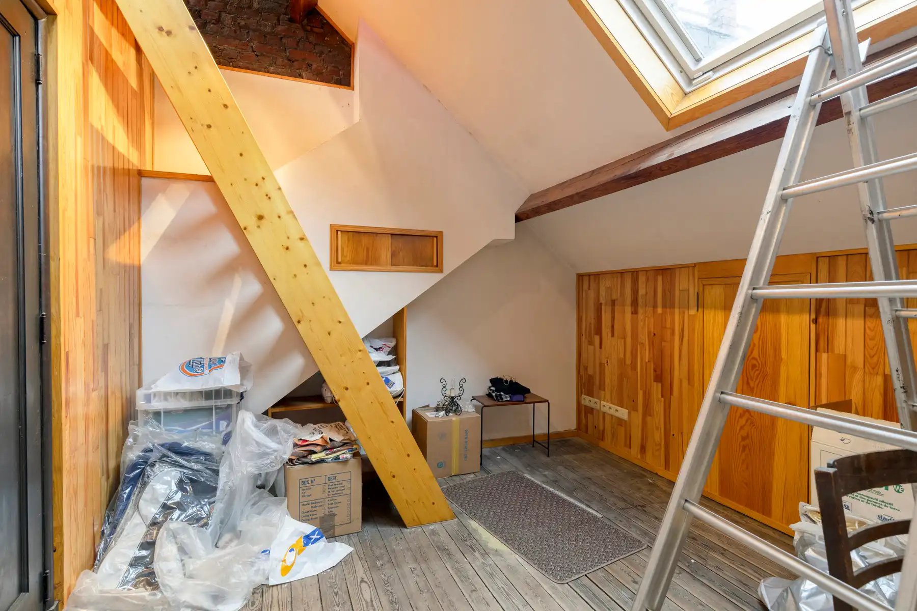 Ruime Stadswoning met garage op topligging foto 16