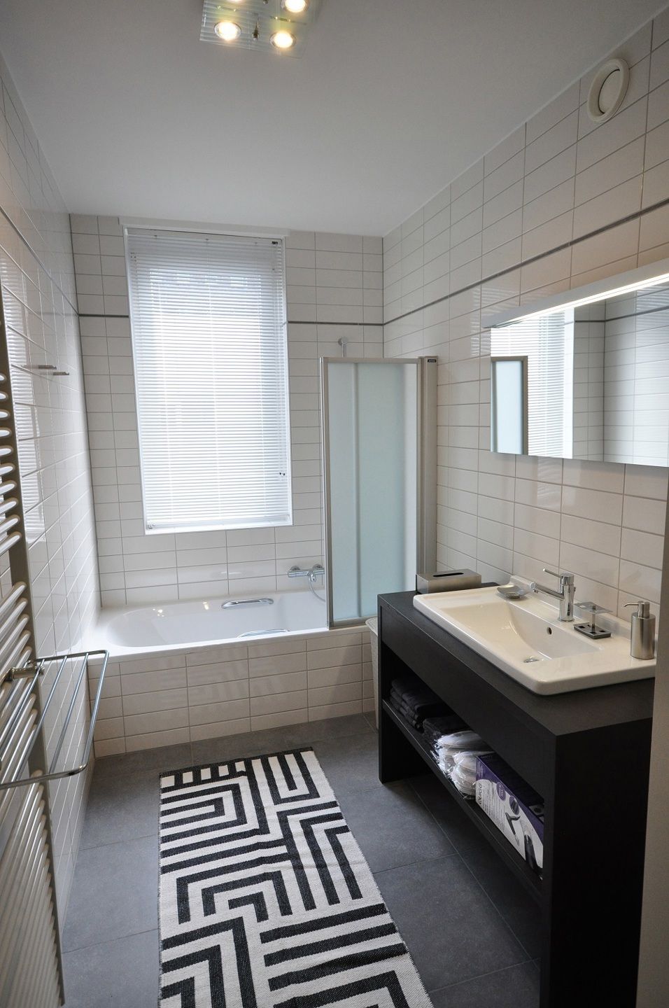 Gemeubeld appartement te huur met zicht op het MAS foto 9