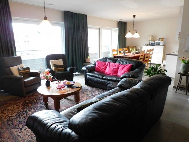 Ruim appartement in het centrum foto 5