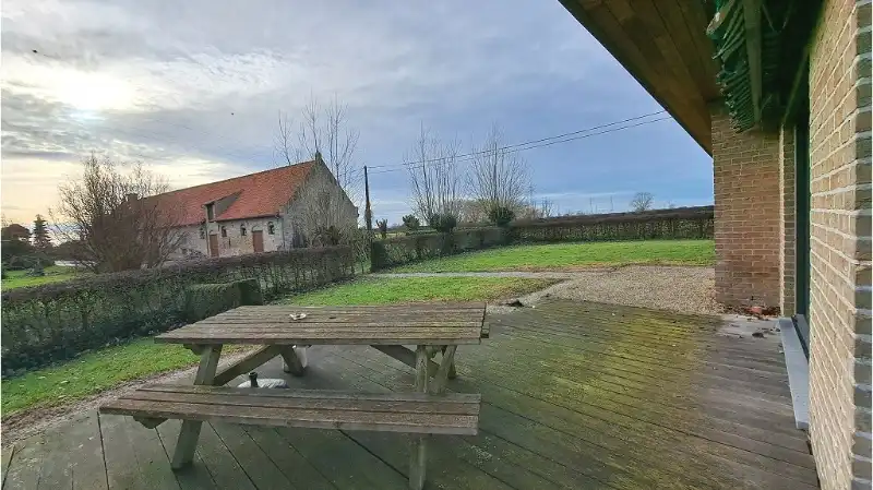 Conciergewoning - Laagbouwvilla met 3 slaapkamers, dubbele garage en tuin te huur in Diksmuide foto 13