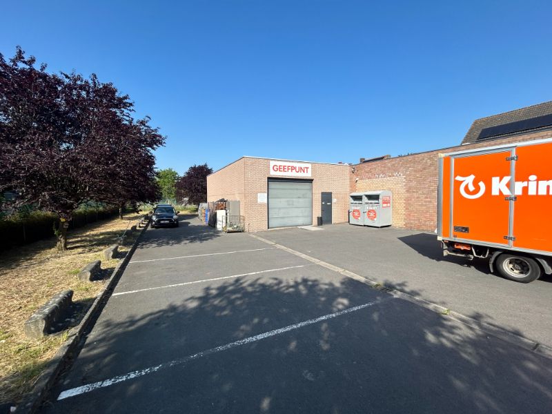 Opbrengsteigendom te koop – commerciële toplocatie in Erpe-Mere foto 7