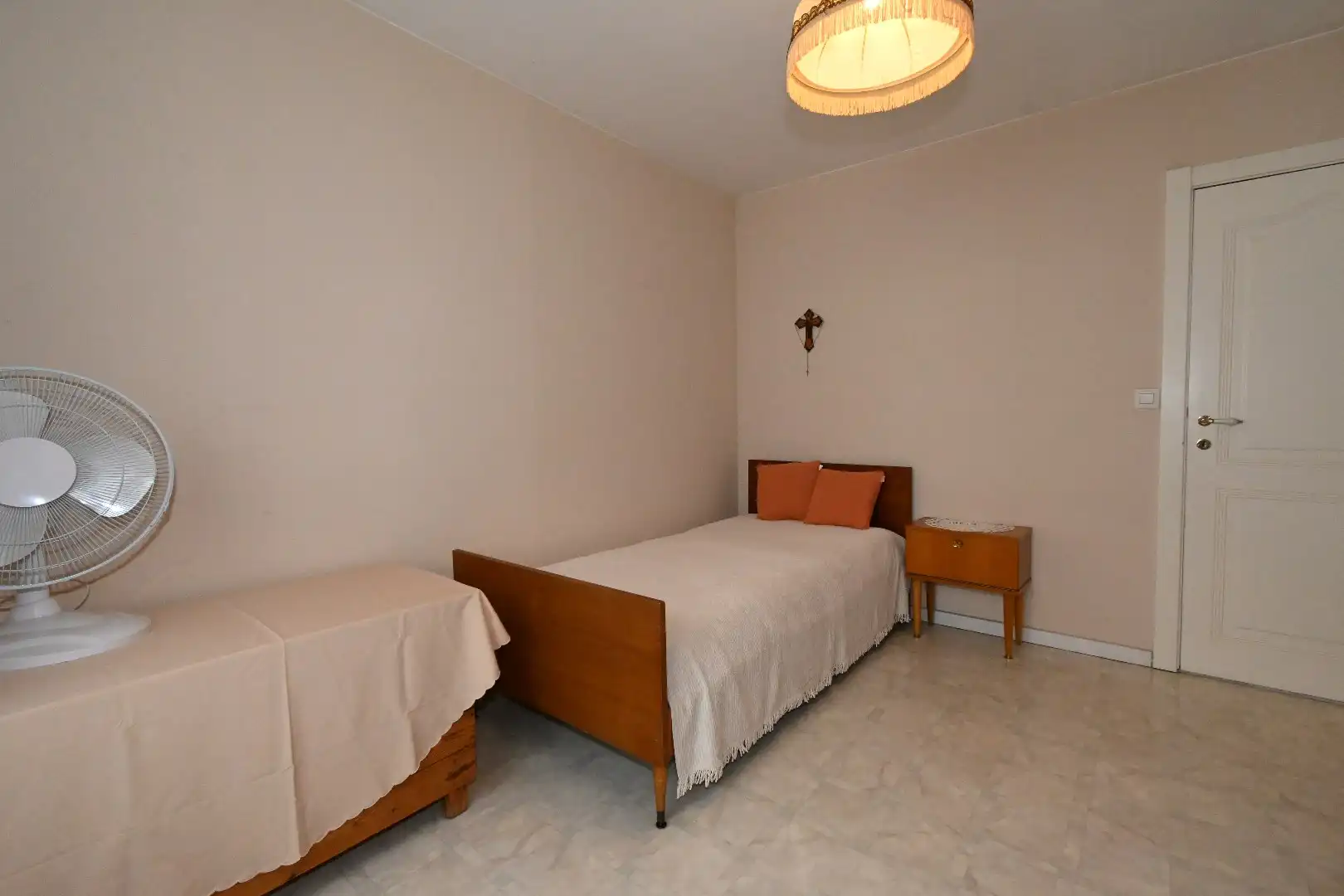 Instapklaar appartement met 2  slpk. en garage gelegen centrum Maldegem foto 26