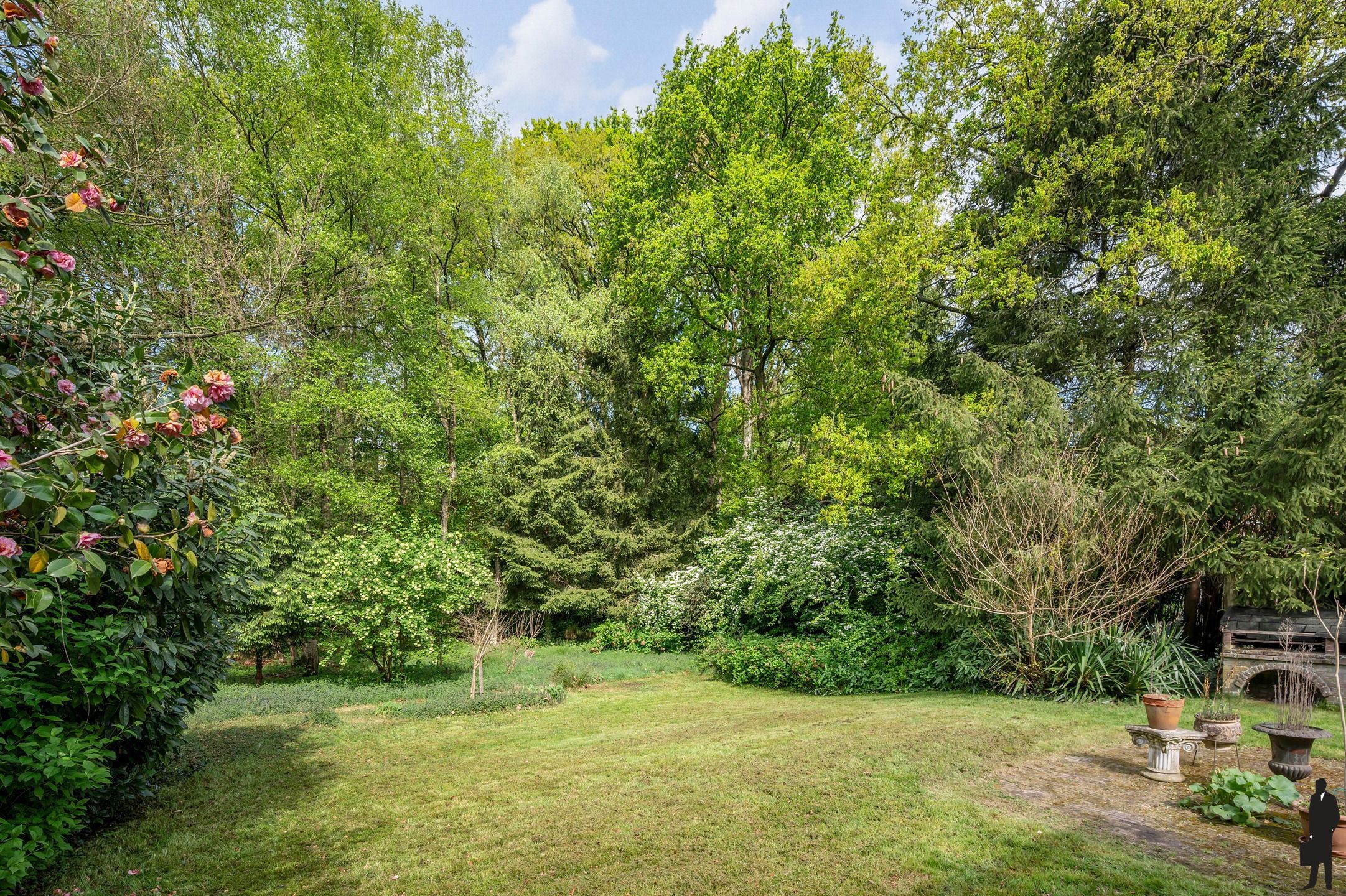 Goed onderhouden villa op centrale locatie foto 23