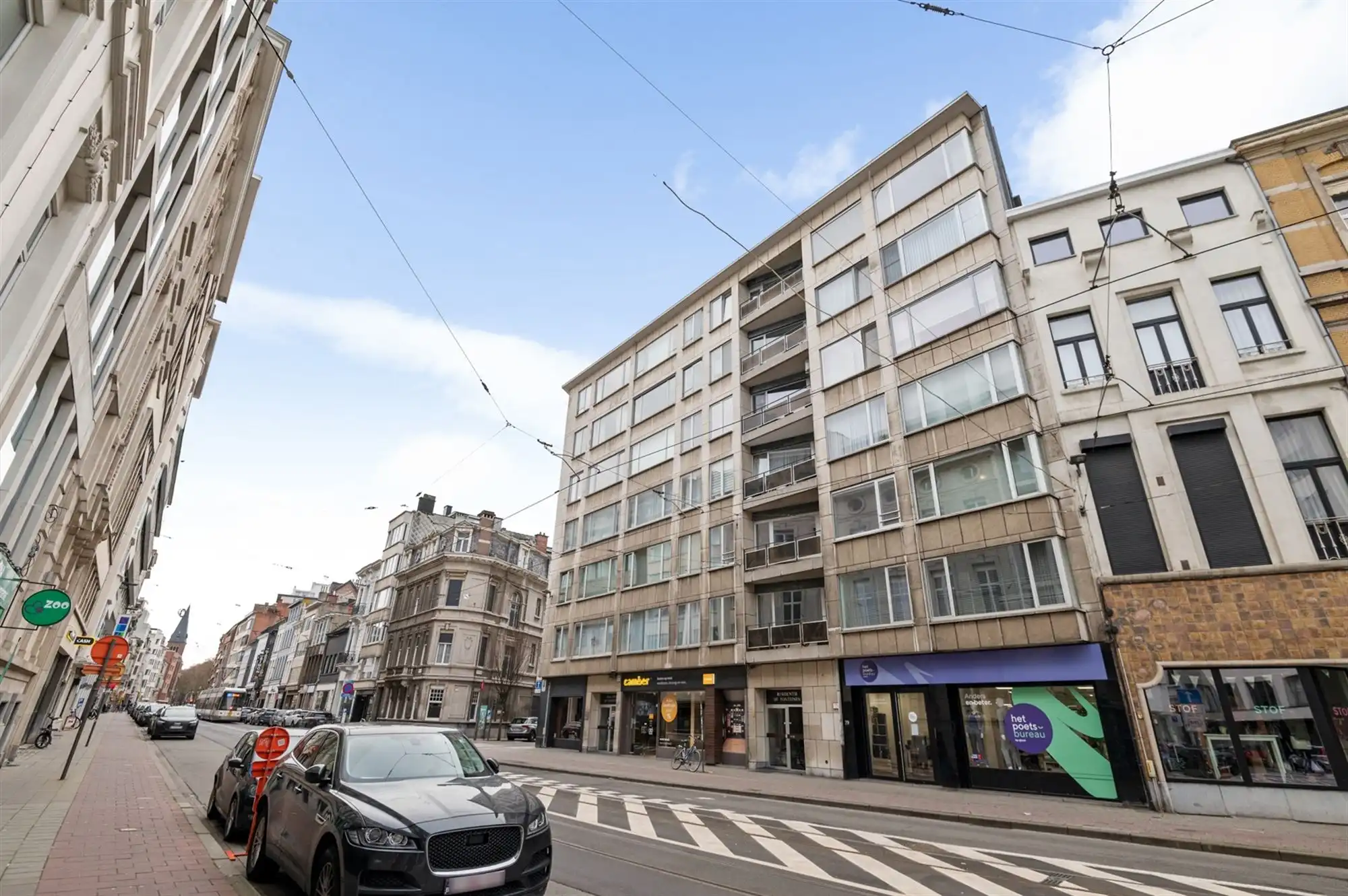 Modern vernieuwd 1-slpk appartement met frisse uitstraling foto 15