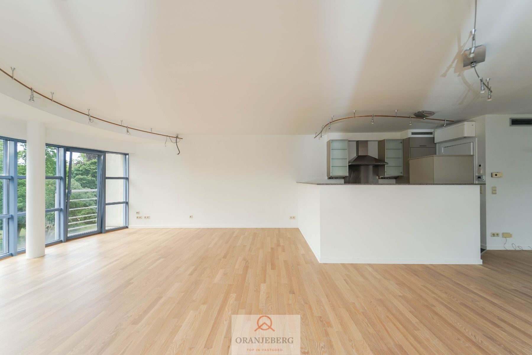 Lichtrijk en ruim appartement (102 m²) met zicht op het Zuidpark, Sint-Pietersabdij, Boekentoren foto 10