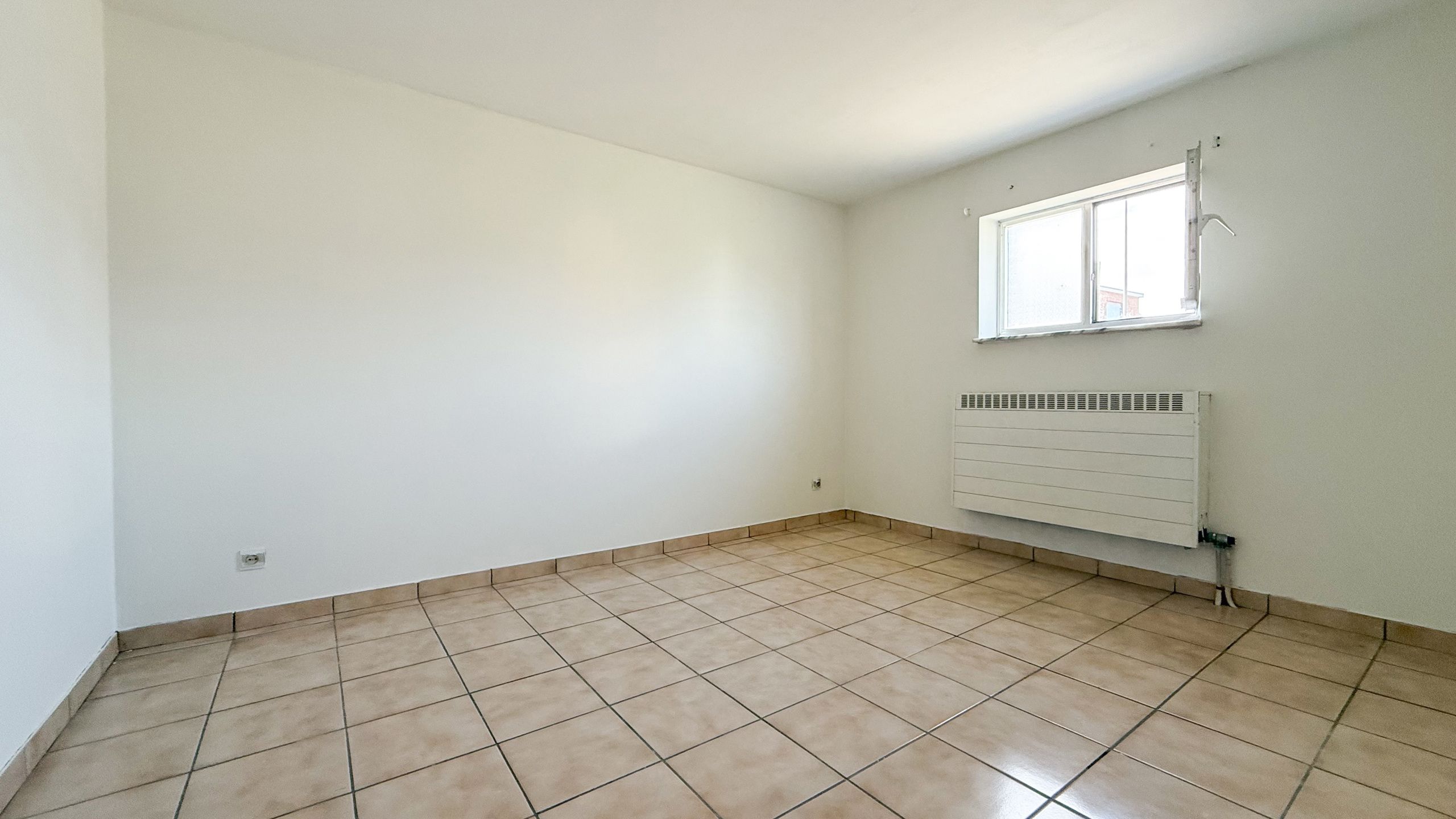 Ruim app. op wandelafstand van het centrum in Houthalen! foto 16