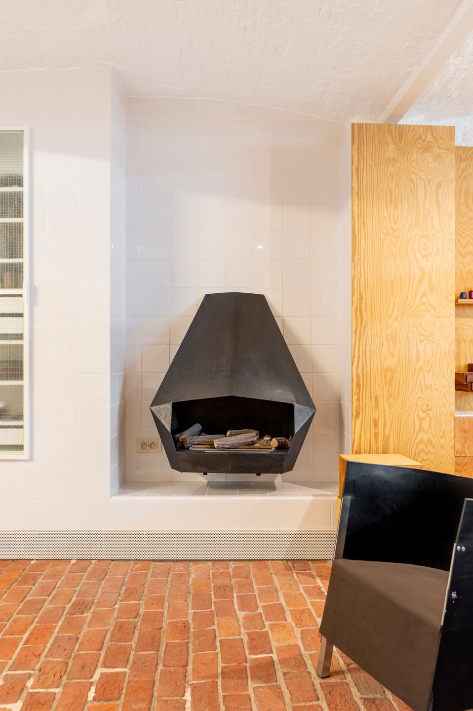 ANTWERPEN - Loft in oud pakhuis met hoge plafonds foto 12