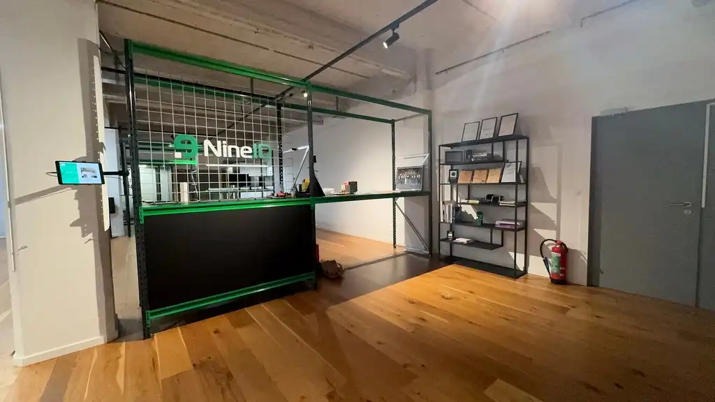 Loftkantoor te huur in Handelsdokcenter aan Stapelplein in Gent foto 9