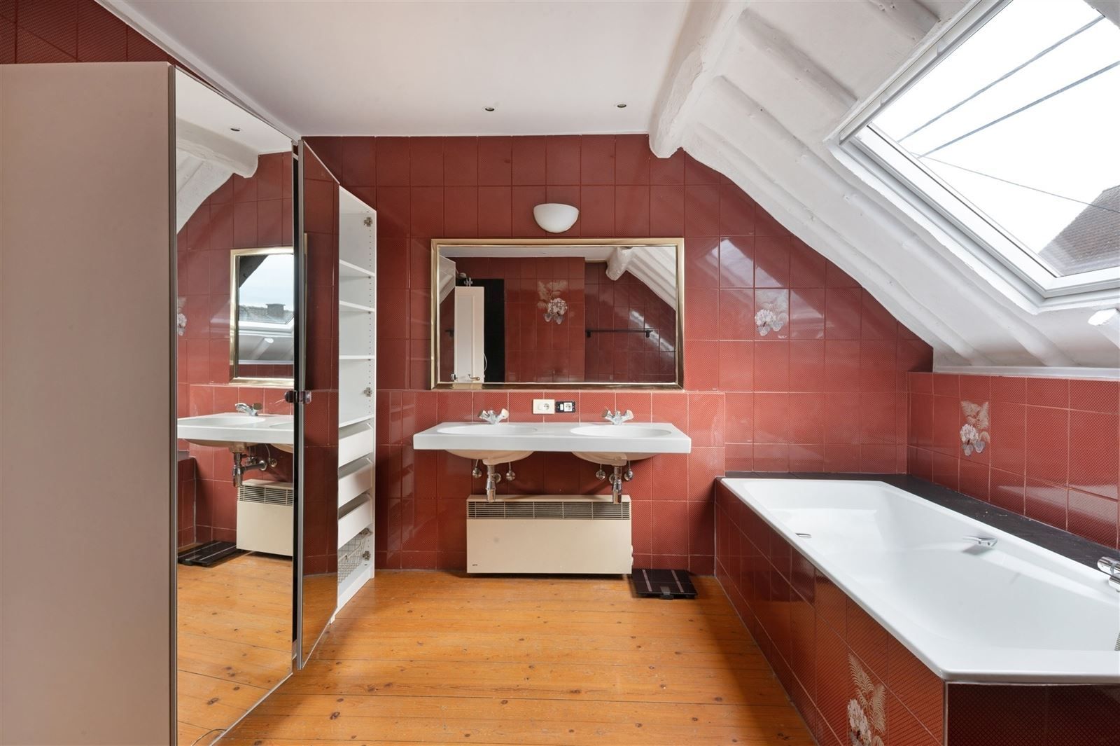 Authentieke hoeve met veel potentieel – ideaal voor wonen en werken! foto 18