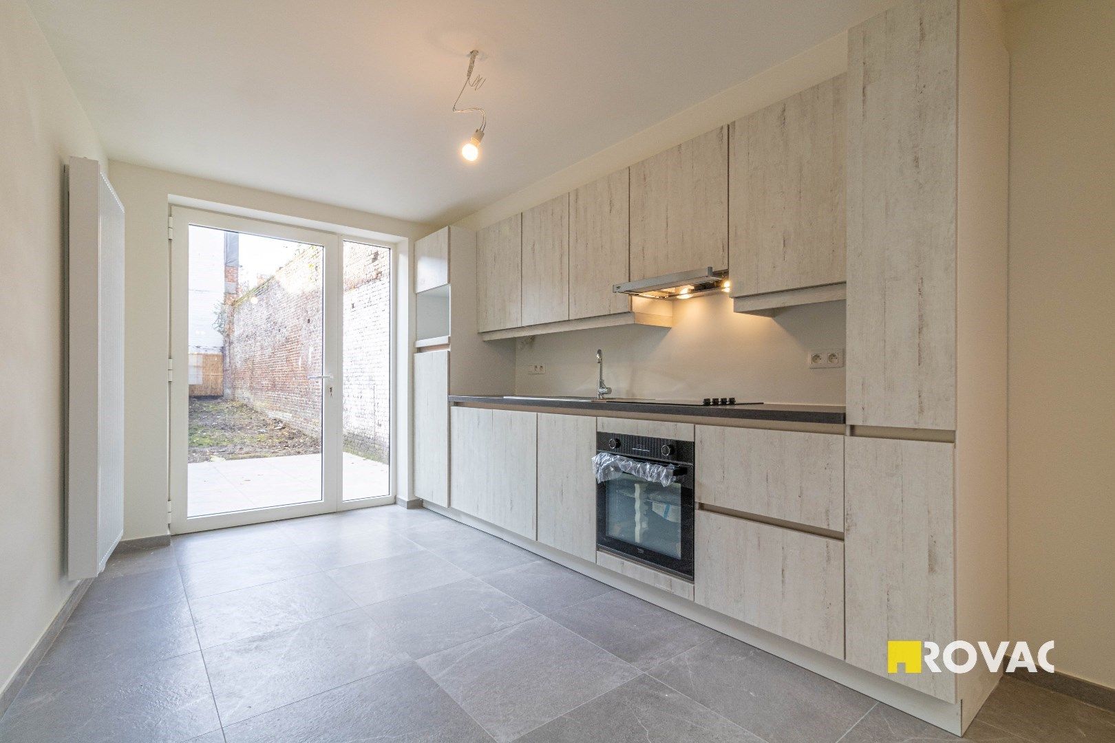 Volledig gerenoveerde woning met 3 slaapkamers en tuin foto 7