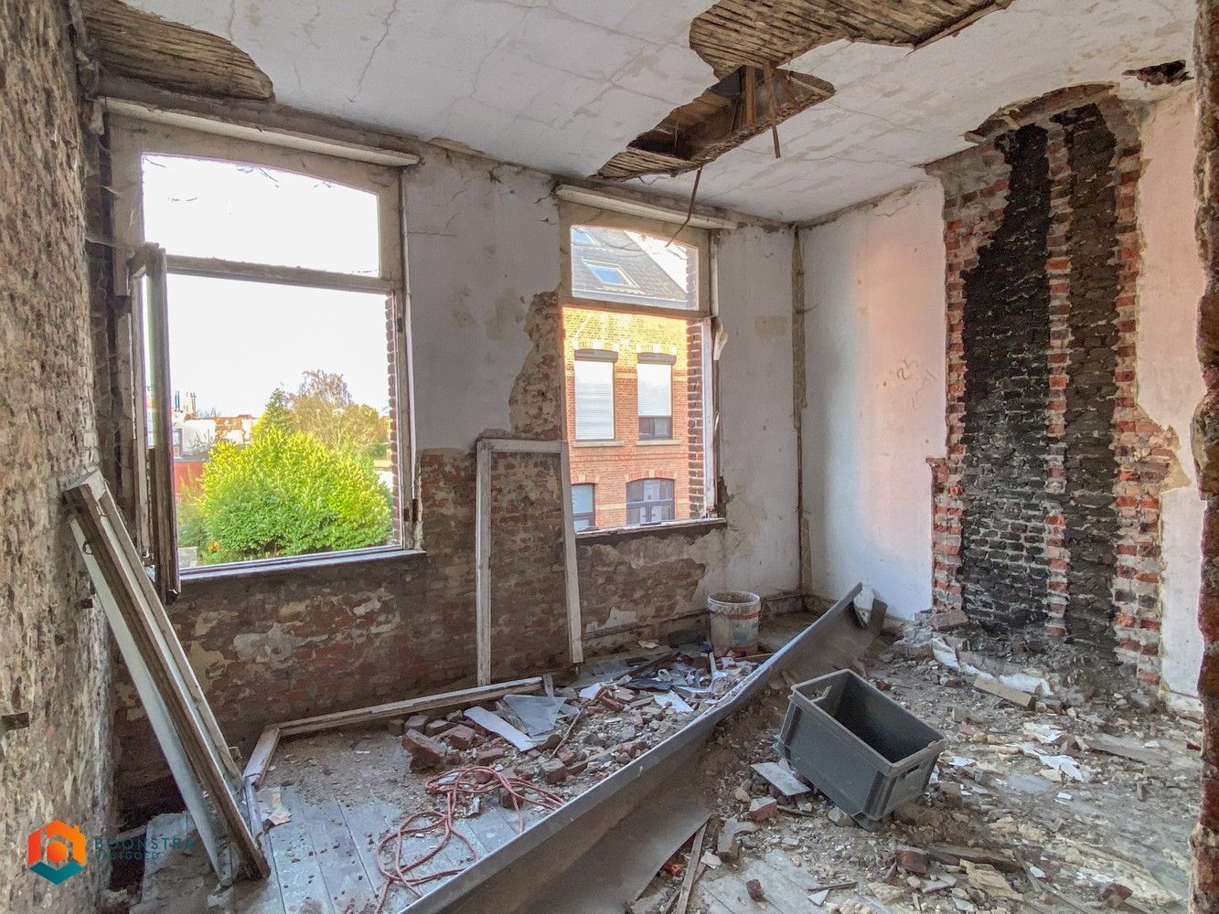 Te renoveren woning te Mechelen foto 5