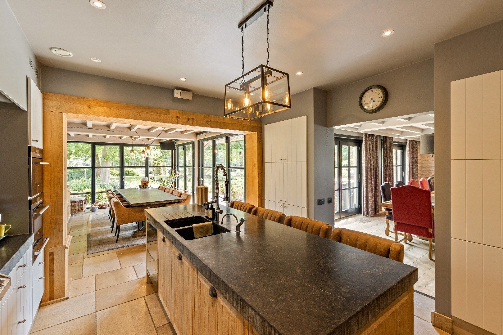 Prachtige landelijke villa met gezinstuin op 4.583m² foto 7