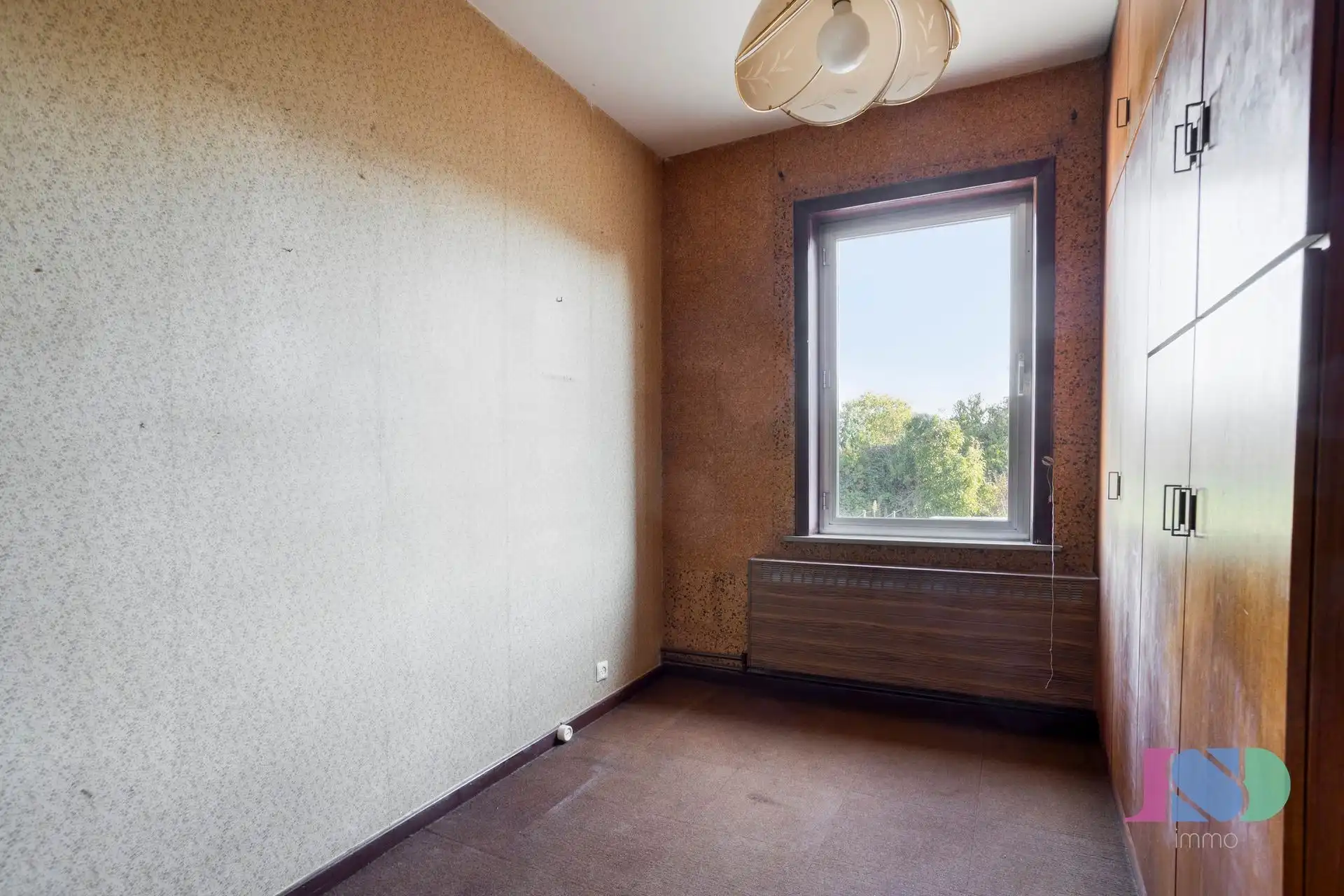 Te renoveren woning met potentieel foto 18