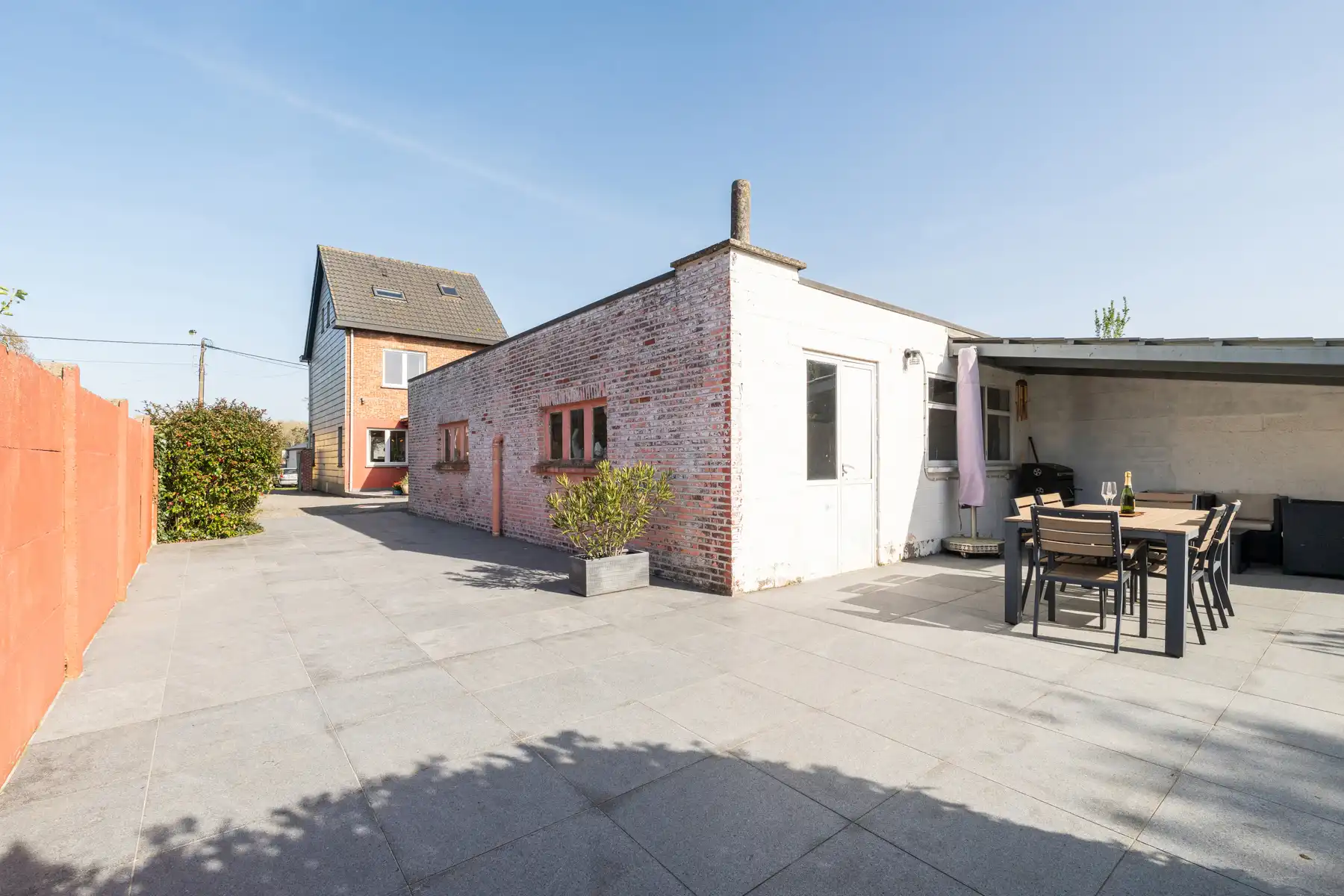 Woning met 4 slaapkamer, 2 badkamers en garage/atelier foto 29