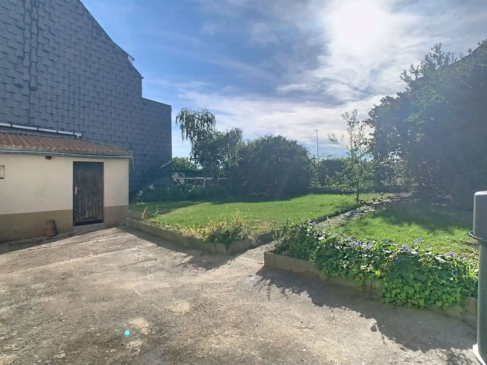 karaktervolle woning met 4 slaapkamers, grote garage en tuin! foto 25