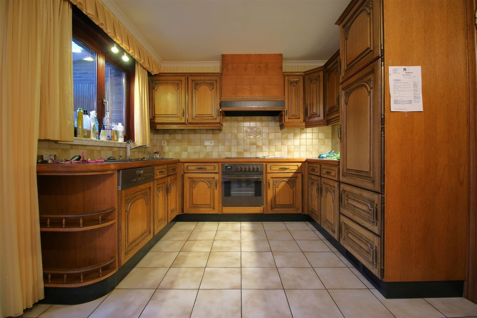 BEL-ETAGE woning met tuin in het centrum foto 9