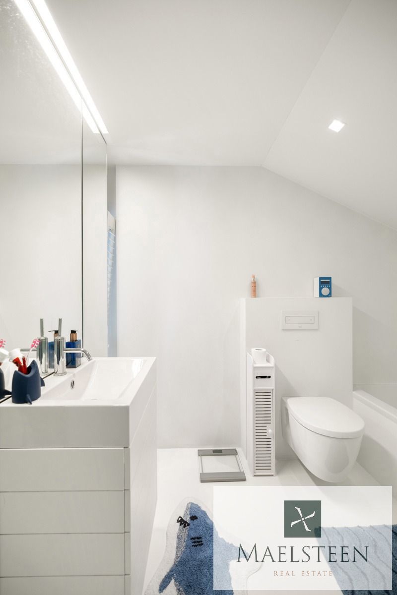 Instapklare en kwalitatieve woning te Sint-Andries Brugge foto 36