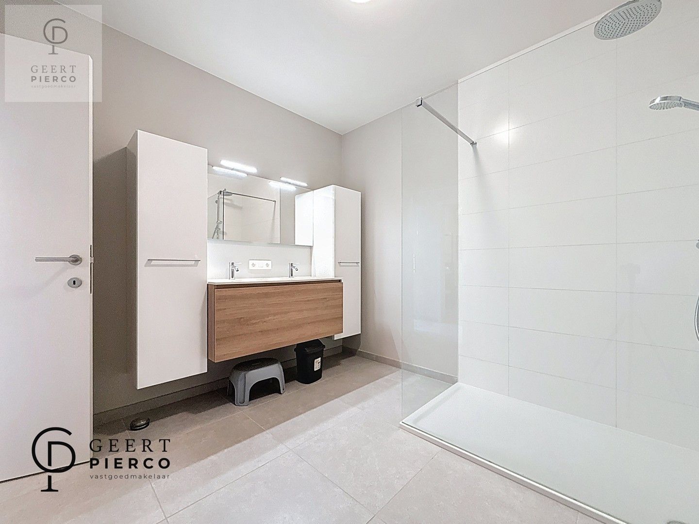 Knap appartement te Tienen foto 13