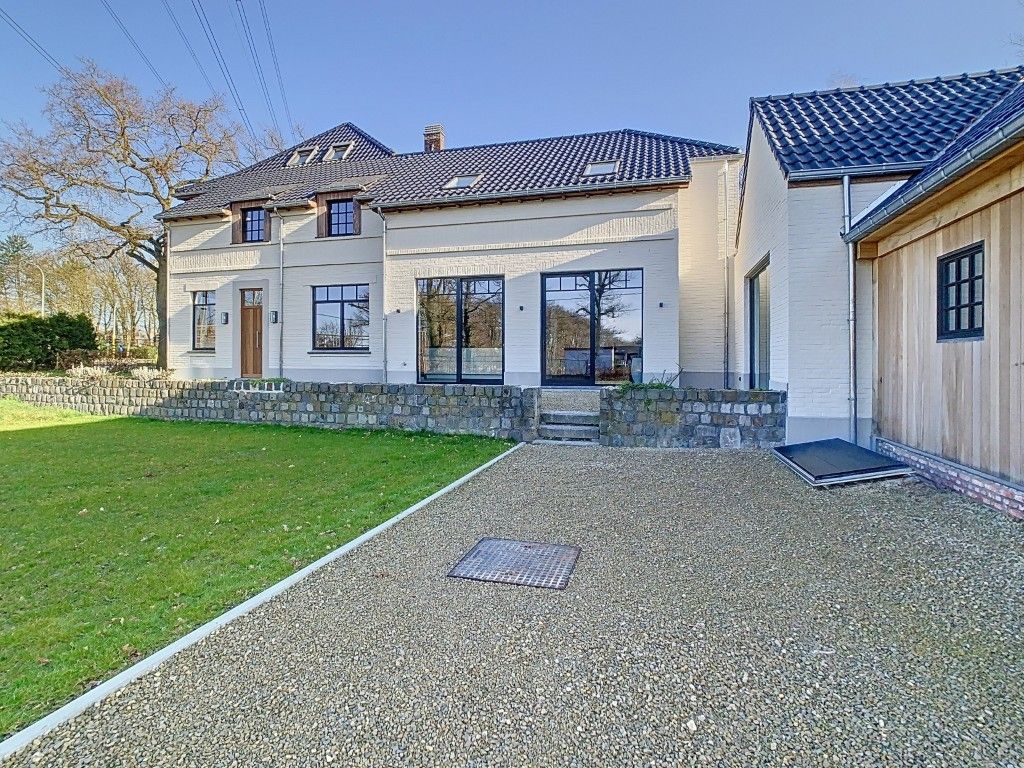Te koop: Luxueuze woning met karakter in Zutendaal foto 41