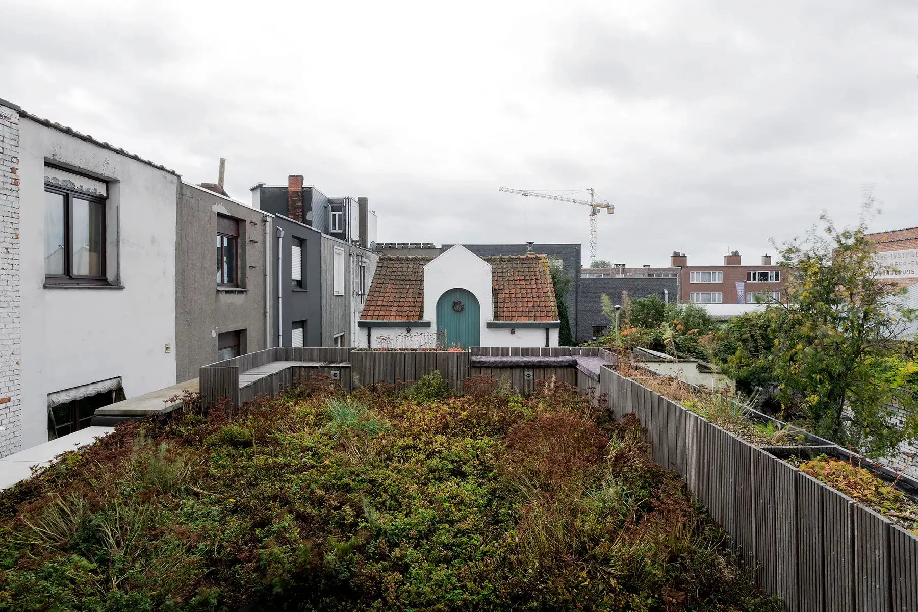 Karaktervolle herenwoning met tuin, koetshuis en veel ruimte foto 11