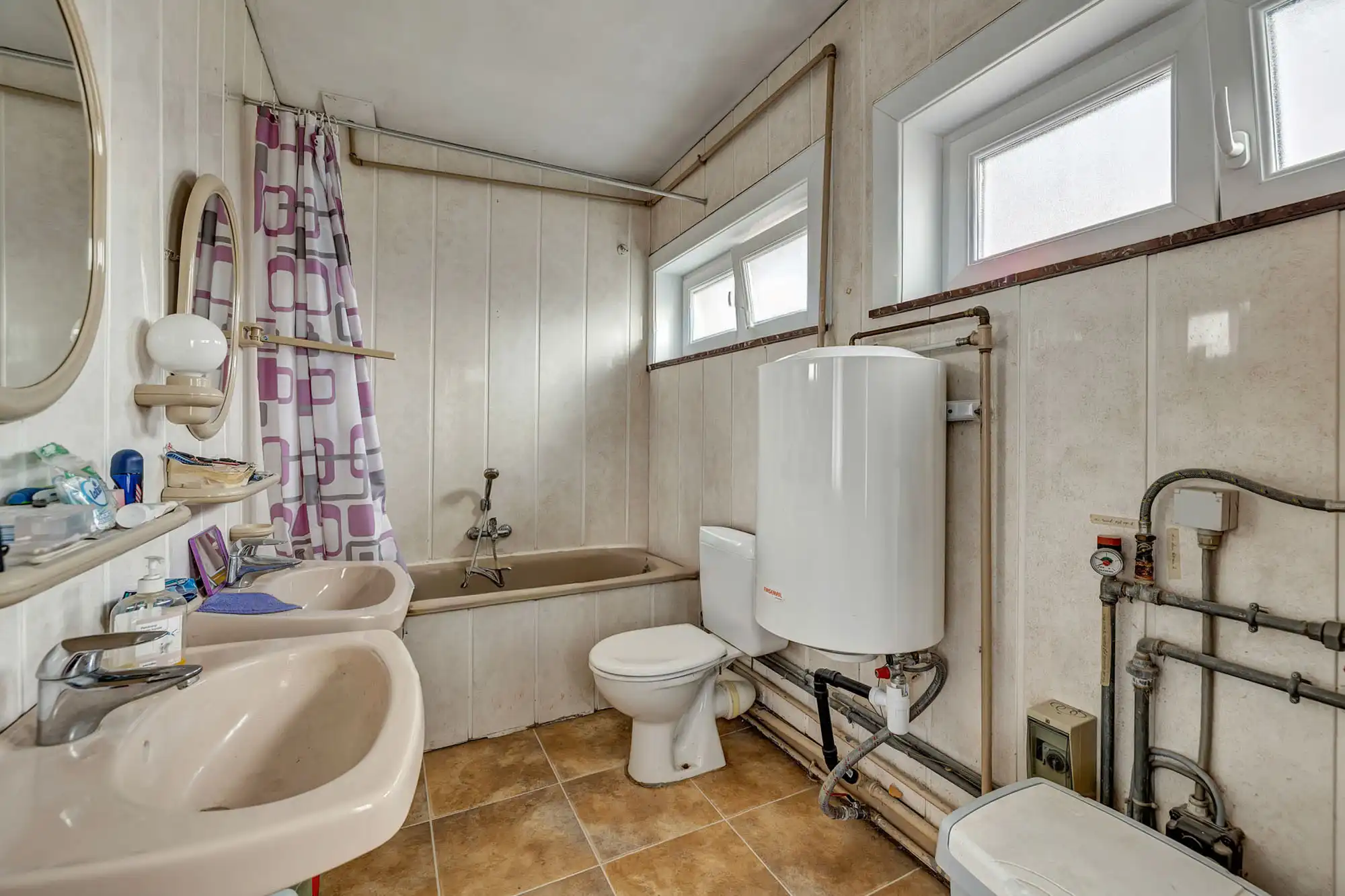 Ruime woning met twee entiteiten en ruime garage foto 20