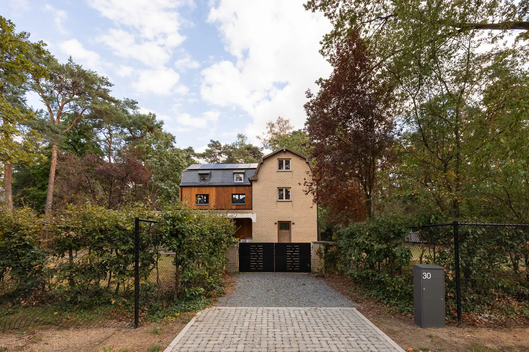 Energiezuinige charmante villa met 4 SLK's, tuin en zwembad foto 4