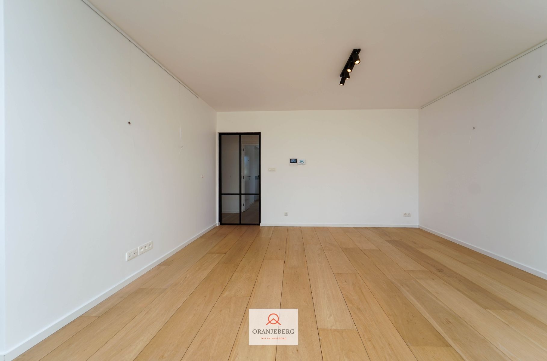Zonnig 2 slaapkamerappartement met terrasje foto 18