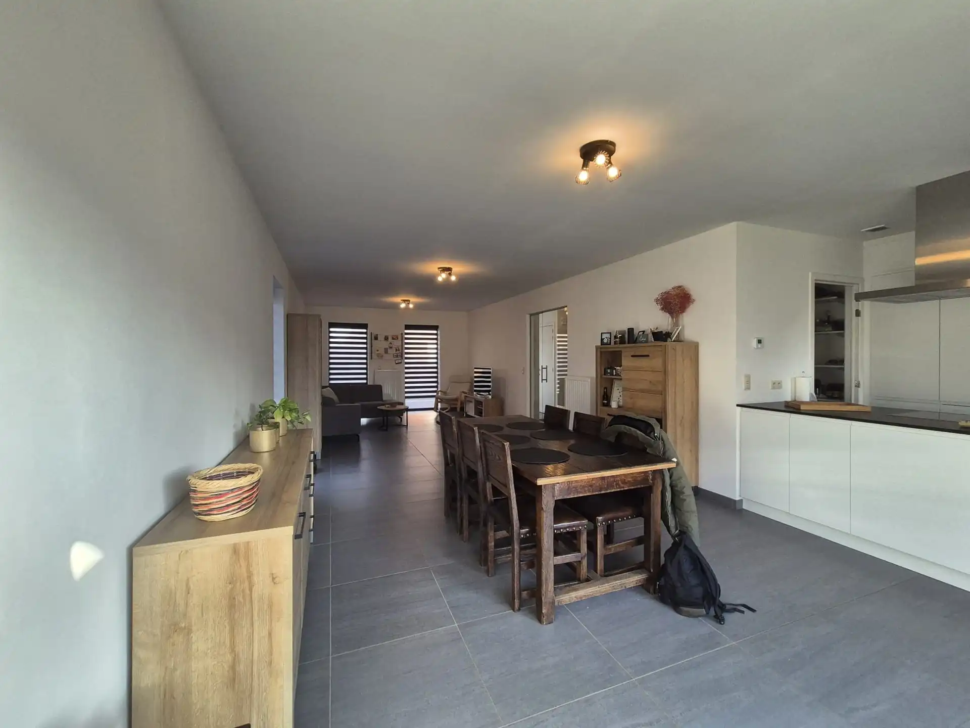 Ruime energiezuinige woning in rustige straat. foto 7