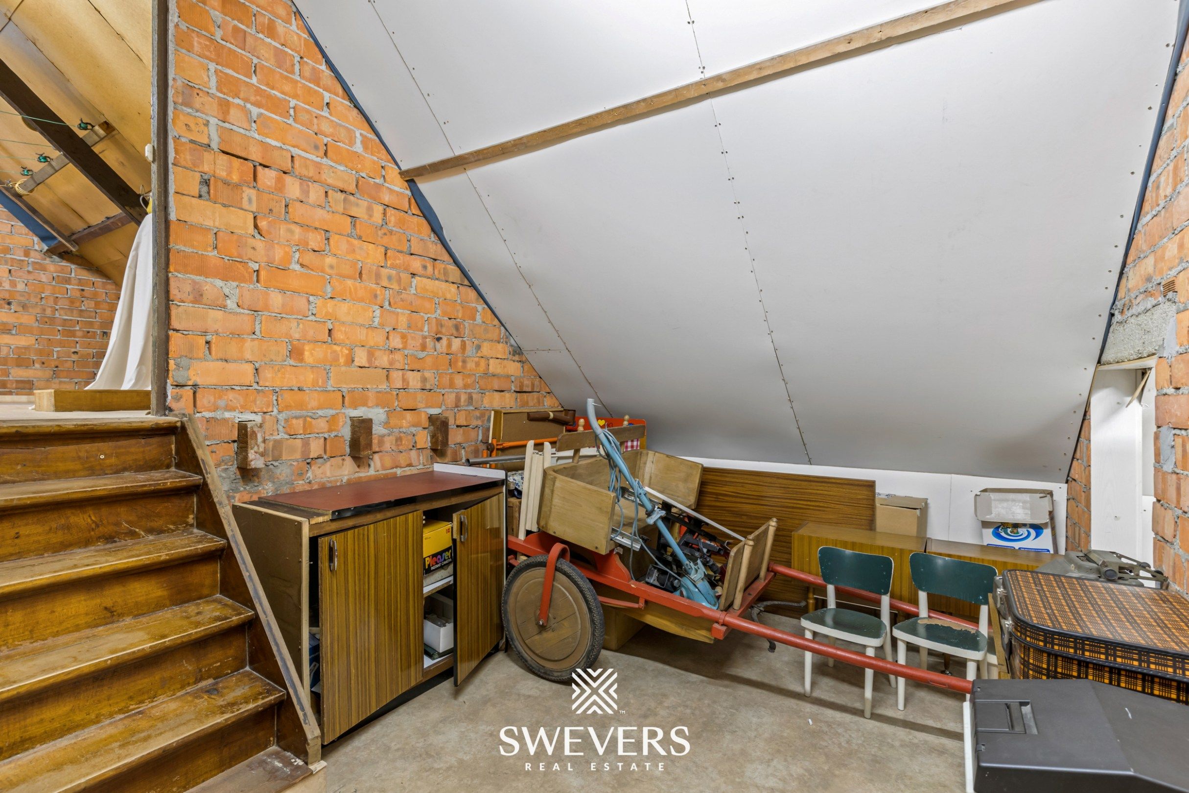 Ruime, te renoveren woning op 7a60 in centrum-Zonhoven foto 19