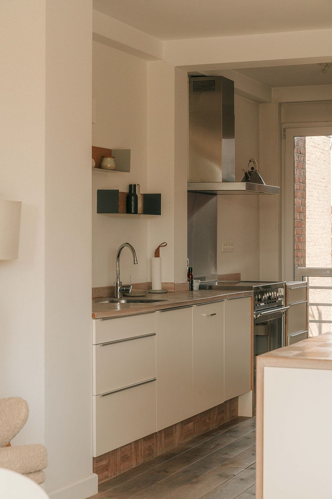 Licht overgoten, tijdloze penthouse met wijds uitzicht over de Harmoniewijk (tot aan Nieuw Zuid) foto 6