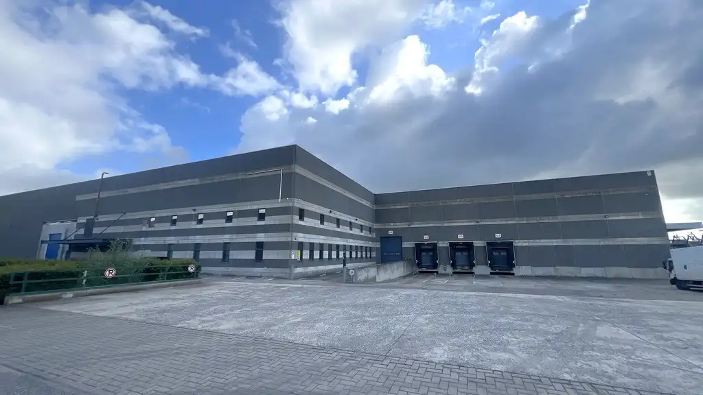 Logistiek magazijn te huur in bedrijvenpark Waregem-Zuid foto 19