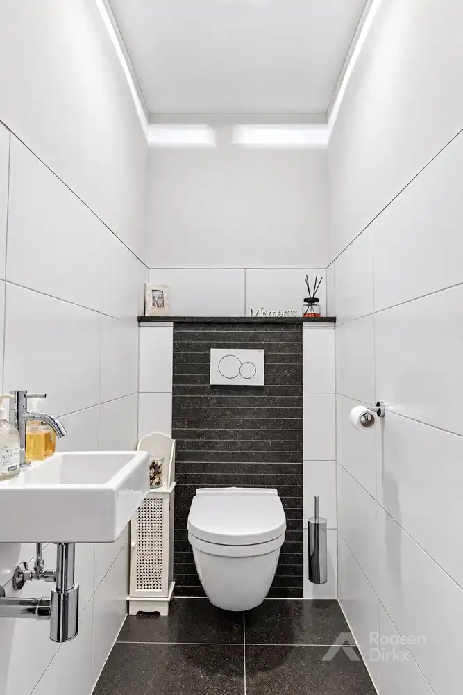 Luxe appartement (150m²) met 3 slaapkamers en 60m² terrassen te BREE. foto 26