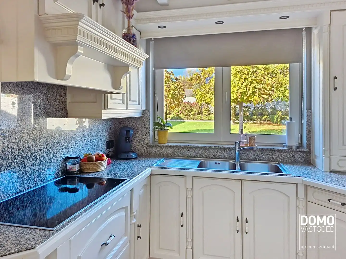 Warme gezinswoning met prachtige tuin in hartje Kortessem foto 5